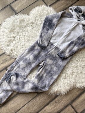 Kids Gray Tie-Dye Plush Panda Onesie Jumpsuit with Hood